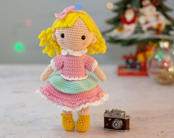 PDF crochet pattern ( 1 doll - 4 dresses) : Sunny crochet doll - English - Amigurumi pattern-Crochet doll - Crochet pattern - Amigurumi doll