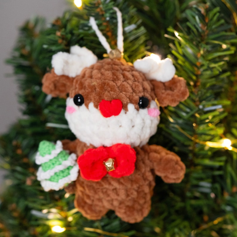 Christmas Ornament Pattern Set PDF : Crochet Santa Ornament, crochet gingerbread man , crochet reindeer, crochet ornament, christmas deco image 4