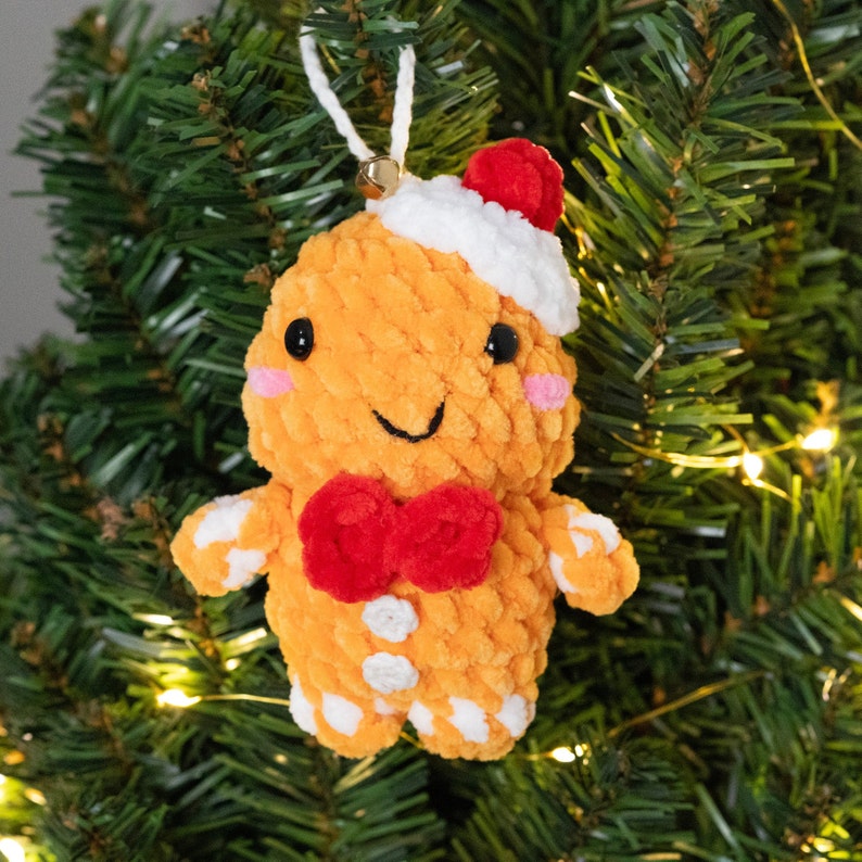 Christmas Ornament Pattern Set PDF : Crochet Santa Ornament, crochet gingerbread man , crochet reindeer, crochet ornament, christmas deco image 5
