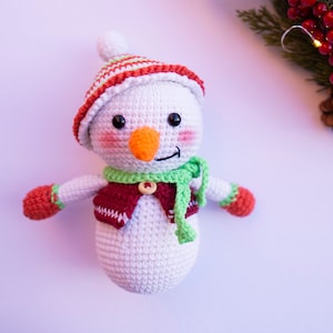 Sneeuwman haakpatroon Kerstdecoratiepatroon Amigurumi patroon Gehaakte sneeuwman Amigurumi tuto afbeelding 4