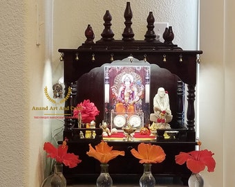 Houten open tempel Mandir Cherry afgewerkte prachtige Mandir Bells hangende handgemaakte Mandir Pooja Ghar Mandap voor aanbidding Home Decor Art