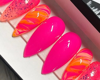 Uñas postizas de aguja pintadas a mano / Uñas postizas Groovy Baby