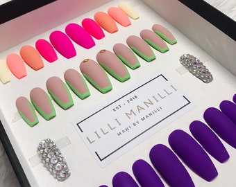 Uñas postizas pintadas a mano / Colección 'Naughty Neon'