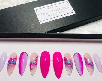 Bubblegum Bliss Press On Nails | Hand Painted Acrylic False Nails