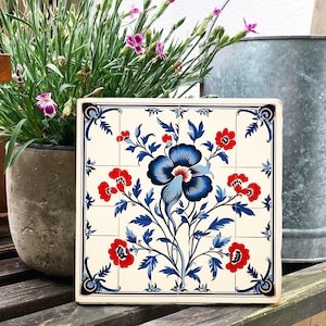 Kachel mit Blumenmuster, Untersetzer, Keramikfliese, 15 x15, 10 x10 cm, Schmuckkachel optional mit Aufhänger, Wandfliese, Fliese mit Blumen
