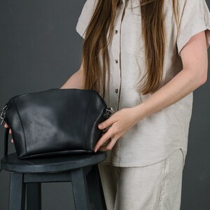 Capacious leather bag, Crossbody bag for women, Leather shoulder bag, Casual bag for her, Detachable straps, Personalized gift