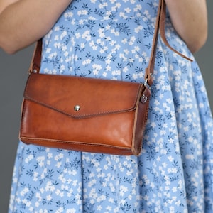 Geometric shape handbag best sale