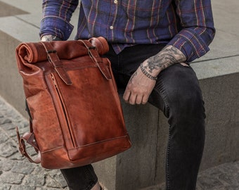 Grand sac à dos roll-top en cuir pour homme, sac à dos en cuir pour femme, sac à dos de voyage en cuir, cuir marron foncé, grande capacité