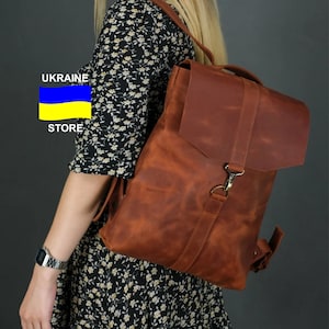 Sac à dos fin en cuir, cadeau en cuir personnalisé, sac à dos pour ordinateur portable, grand sac à dos avec rabat, sac à dos en cuir de tous les jours, cadeau de Noël