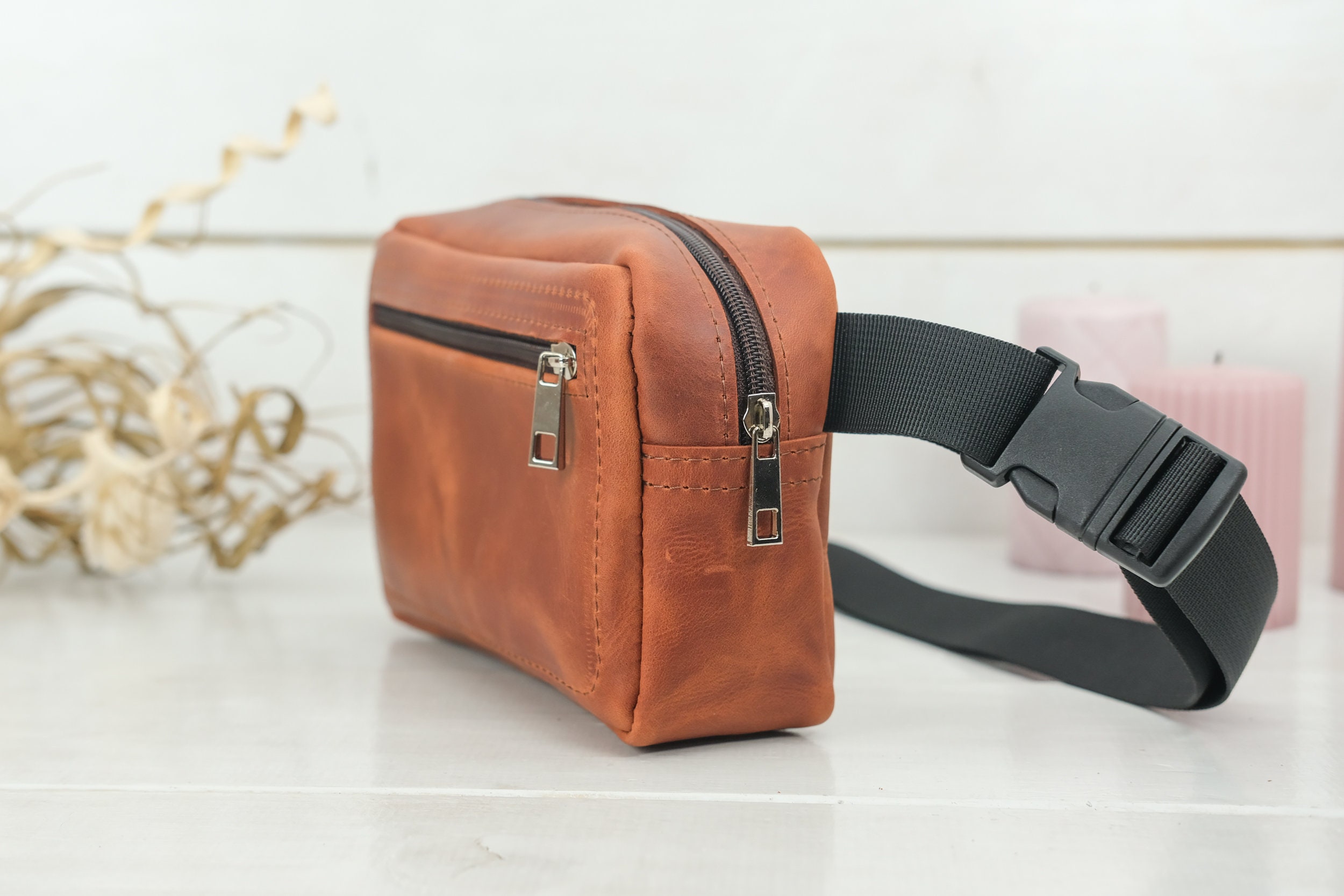 Non-Personalized Leather Fanny Pack Crossbody Bags - The White Invite