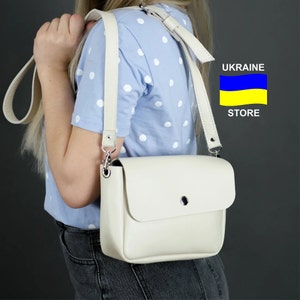 Leather classic bag with snap button flap, Girlfriend gift, Leather crossbody for women, Summer bag, Small but capacious leather purse