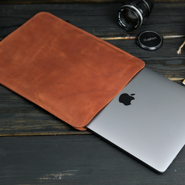 Leather case for MacBook 2021, Personalized Leather MacBook Sleeve, 13.3 inch Laptop Case, macbook air 15 inch Cover, Christmas gifts