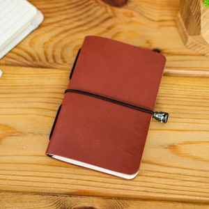 Personalized Vintage Leather Journal Cover: Custom Notebook Folio