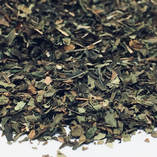 Coupe de feuille de menthe verte, tisane, Mentha Spicata