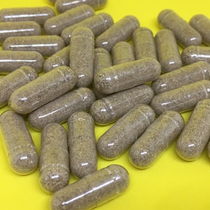 Echinacea und Vitamin C, 470 mg Vegan, Koscher, Halal-Kapseln, Ganz Natürlich, Kein Natrium, Ohne Zusatzstoffe