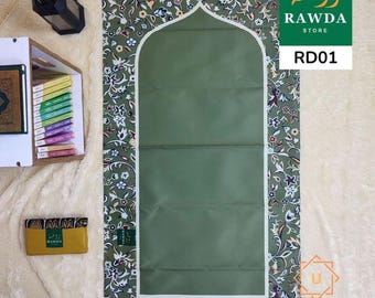 sajadah waterproof: Anti-Slip Travel Rug - Hajj & Umrah Gift