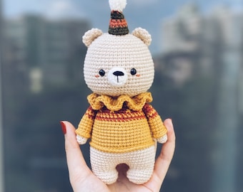 Bear Amigurumi Crochet Pattern: Elliot the little Bear (English)