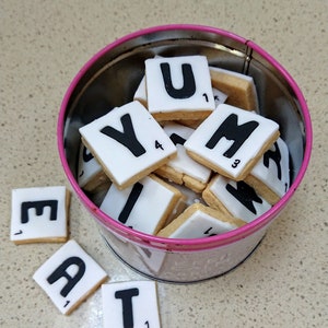 Letter biscuits/name biscuits/edible scrabble/alphabet biscuits/personalised biscuits/Wedding favours/party favours/message biscuit/scrabble image 1