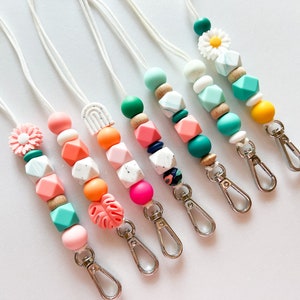 Bright Colorful Teacher Lanyard, Boho Silicone & Wood Beaded Lanyard Clip for Teachers Gift, Teaching Christmas Appreciation Present