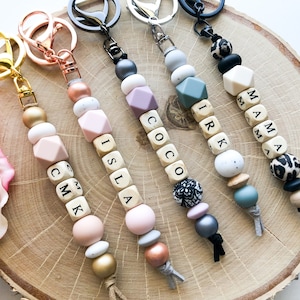 Initial Name Boho Wood Bead Keychains, Personalized Keychain Gift, Beaded Keyring for Keys, Key Charm, Boho Wood Bead Keychain, Best Friend