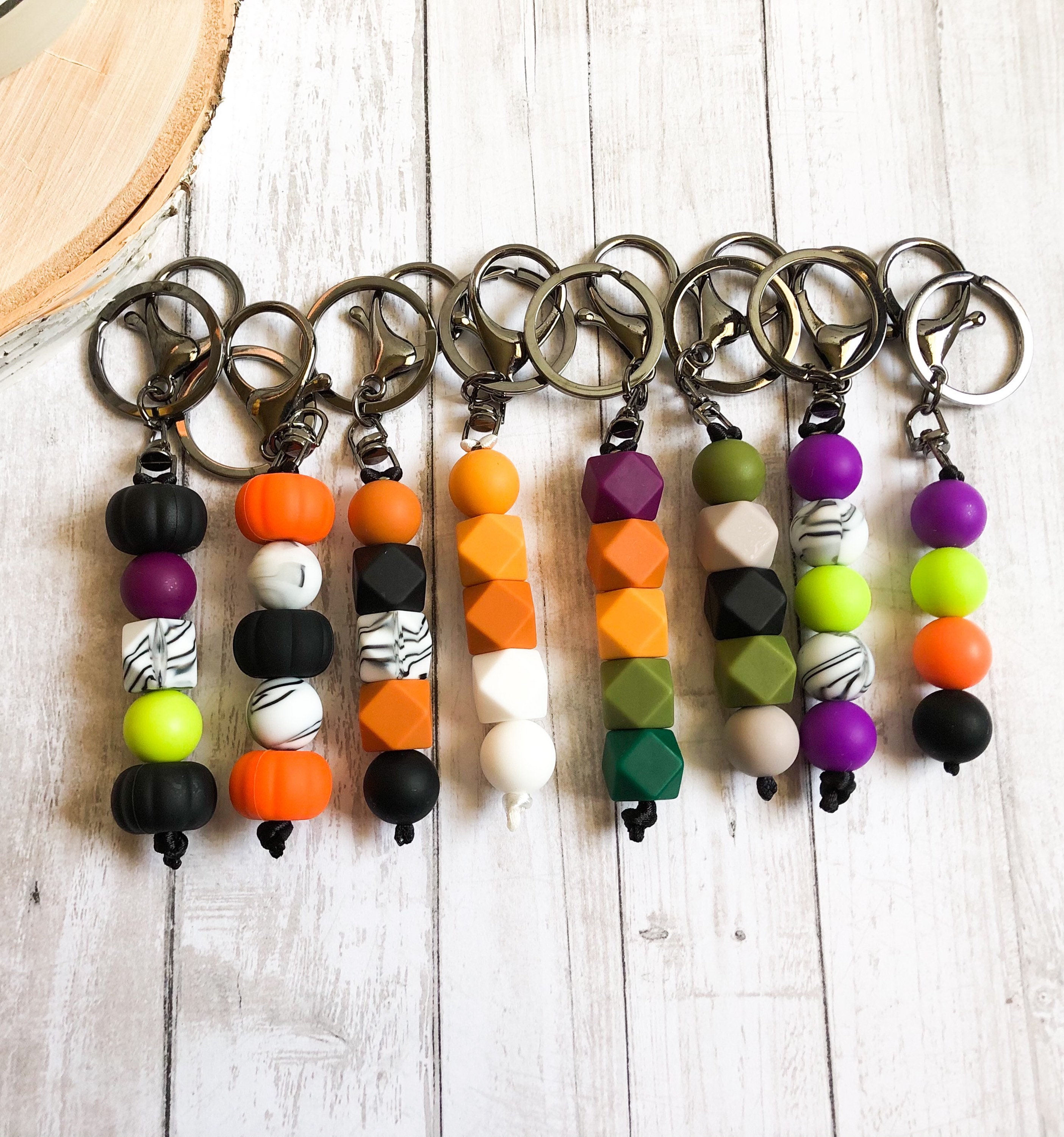 Halloween Fall Keychains, Silicone Beaded Keychain, Halloween Bead Keyrings, Halloween Lover Gift, Pumpkin Keychain