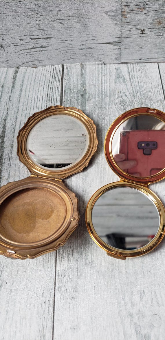 Vintage Stratton Compacts – Floral and Striped Designs, 1970s/80s View 4