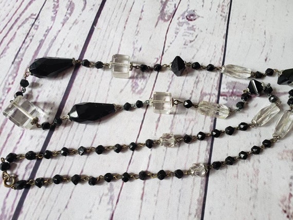 Vintage clear glass and black colour necklace - image 3