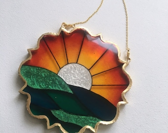 Resin Sunset Suncatcher: Faux Stained Glass Wall Hanging