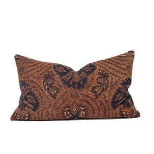 Vintage Javanese Batik Lumbar Pillow Cover 14&quot;x24&quot; – Sidomukti Motif in Earthy Browns, Hand-Dyed Textile Cushion