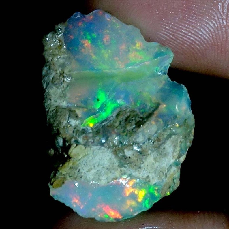 Extremely Rare Amazing Fire Opal Welo Crystal Vivid FIre 17.80Cts Very Limited Quantity Ethiopia Highest Quality Size-17X25X11mm