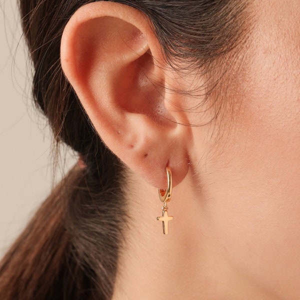 CROSS gold EARRINGS, Cross hoops, cross earrings, Jewelry Gift,  minimalist jewelry, small hoop earrings. SERENDINI