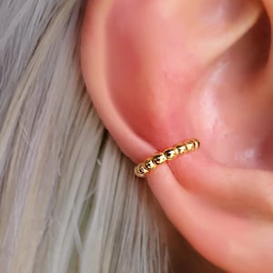 Ear Cuff No Piercing • Best Friend Gift • EAR CUFF • Huggie Earrings • Gold Silver Earrings • VERENDI • Ec105BL