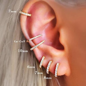 HUGGIE Earrings • BEST Friend Gift • Hoop Earrings • Earring for Multiple Piercings • Gold  Silver Earrings  • VERENDI