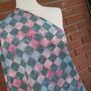 Kaffe Fassett fabric - Artisan -BKKF006.0QUAR- quilting cotton - fat quarter or by the metre - pattern chess - colour quartz