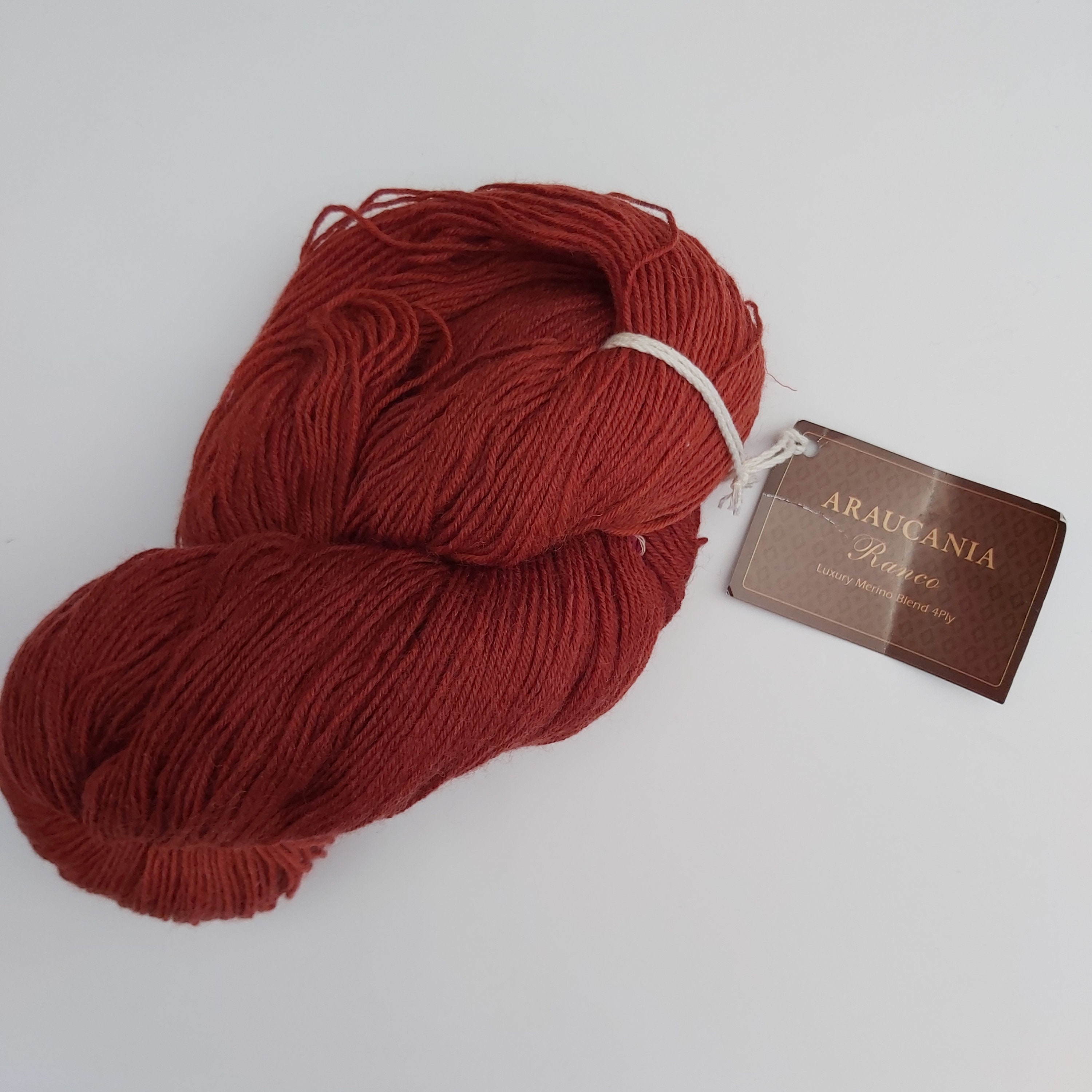 SW Merino Silk Cashmere yarn, 4-ply, Fingering weight, 100 g, FORBIDDEN