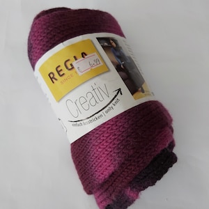 Regia Creativ shade 2676, a ready knitted scarf to wear or you can knit a pair of socks directly from the scarf 75% wool, sock yarn