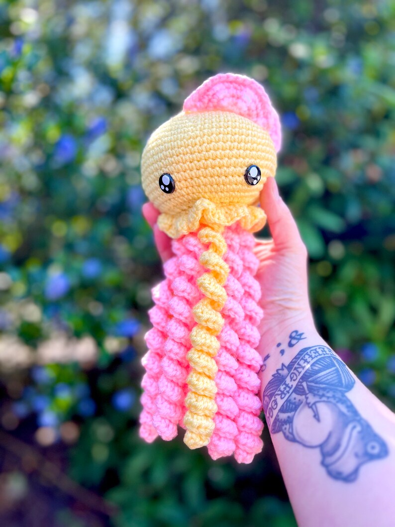 Dessert Jellyfish Amigurumi Pattern image 7