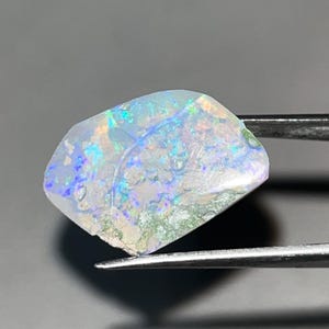 100% Natural Ethiopian Opal Rough Welo Fire Crystal Opal Rough Size:-25x15x10 Mm. Natural Ethiopian Opal Raw Making All Jewelry. 14 Ct.
