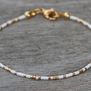 bracelets for women, beaded bracelet, gold white bracelet, dainty seed bead bracelet, thin bead bracelet, handmade jewelry, tiny bracelets