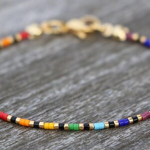 Pride-Fußkettchen, LGBTQ-Schmuck, dezentes Pride-Fußkettchen, Regenbogen, Pride-Schmuck für Transgender, Bisexuelle, Lesben, nicht-binäre, queere, schwule Menschen, ... Bild 9