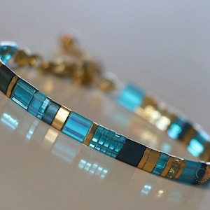 tila bracelet, beaded bracelets for women, aqua turquoise jewelry, tila beads, beach jewelry, dainty bracelet, handmade gift, glass beads