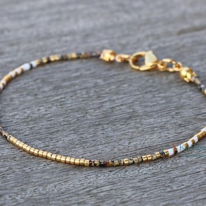 bracelets pour femmes, bracelet de perles, bracelet délicat, bijoux minimalistes, bracelet minimaliste, petit bracelet bohème, bracelet fin en or