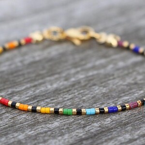Pride-Fußkettchen, LGBTQ-Schmuck, dezentes Pride-Fußkettchen, Regenbogen, Pride-Schmuck für Transgender, Bisexuelle, Lesben, nicht-binäre, queere, schwule Menschen, ... Bild 4