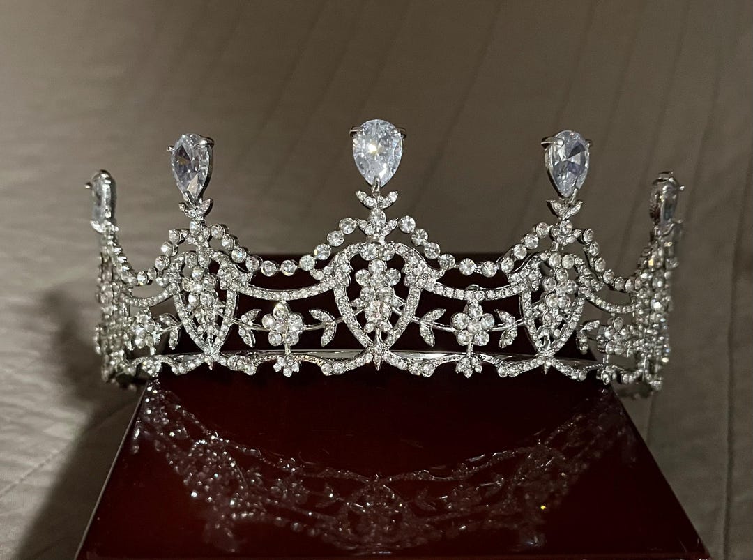 The Kelch Adaptable Tiara Replica - Etsy