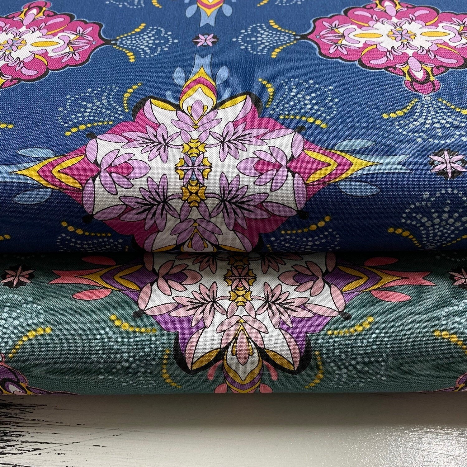 Fabric Cotton Fabric Gütermann Sense of Harmony Flowers Mandala Ornaments Leaves Dots