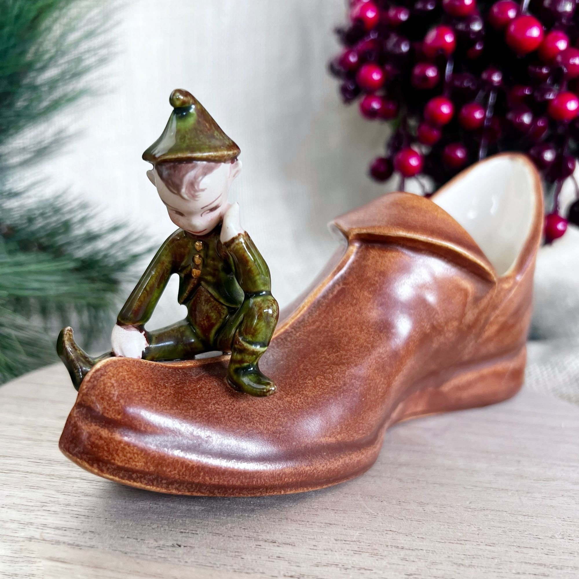 Vintage 1950's Treasure Craft Elf Pixie On A Shoe 8” / Vintage Retro Christmas / Planter or Vase