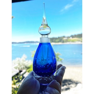 Vintage Hand Blown Bullicante Glass Cobalt Blue Perfume Bottle With Dauber Stopper / Murano