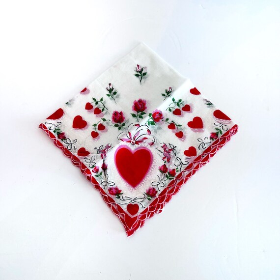 Vintage 1940's Like New Red And White Heart Hanki… - image 1