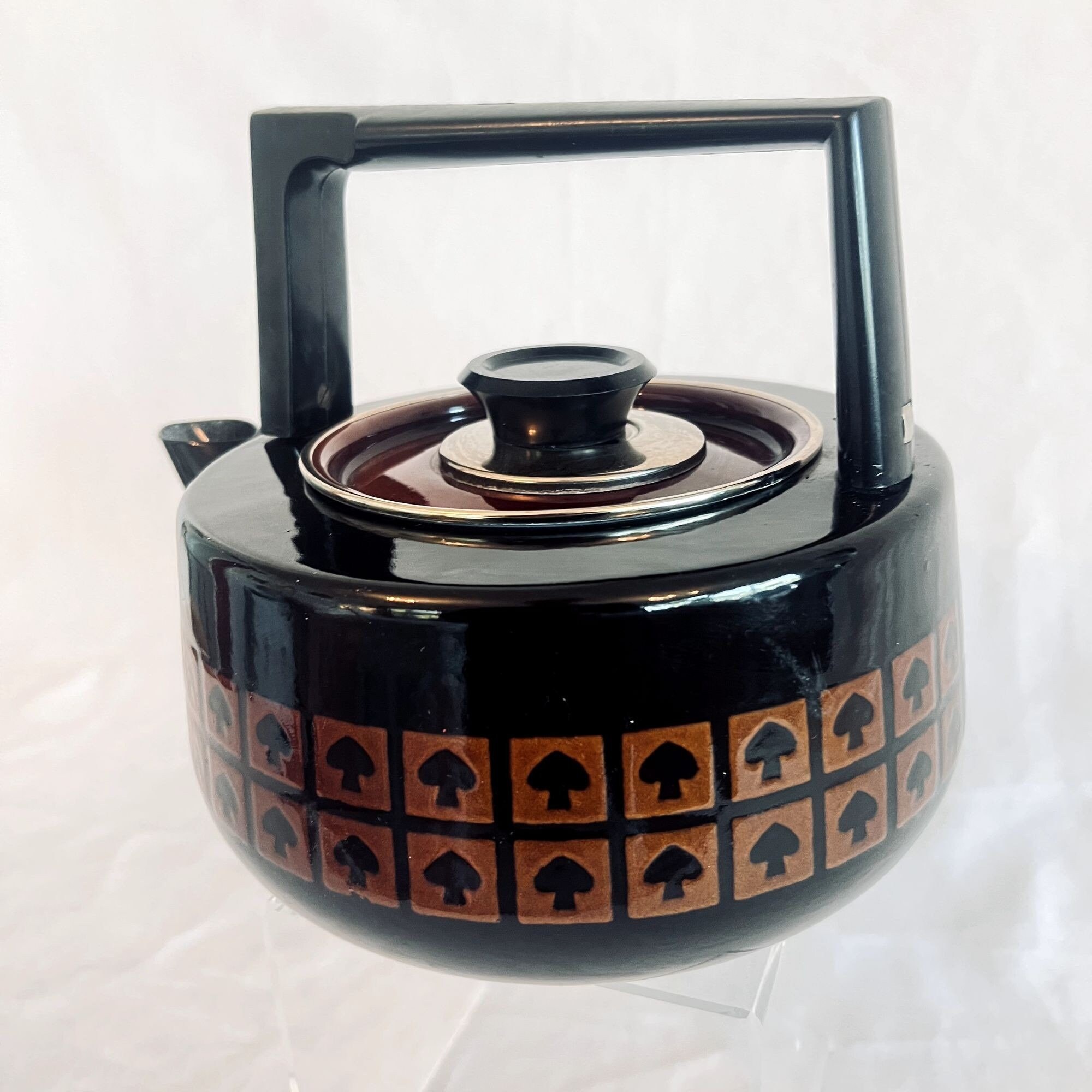 Paul Frank 1.5-Liter Ceramic Electric Tea Kettle