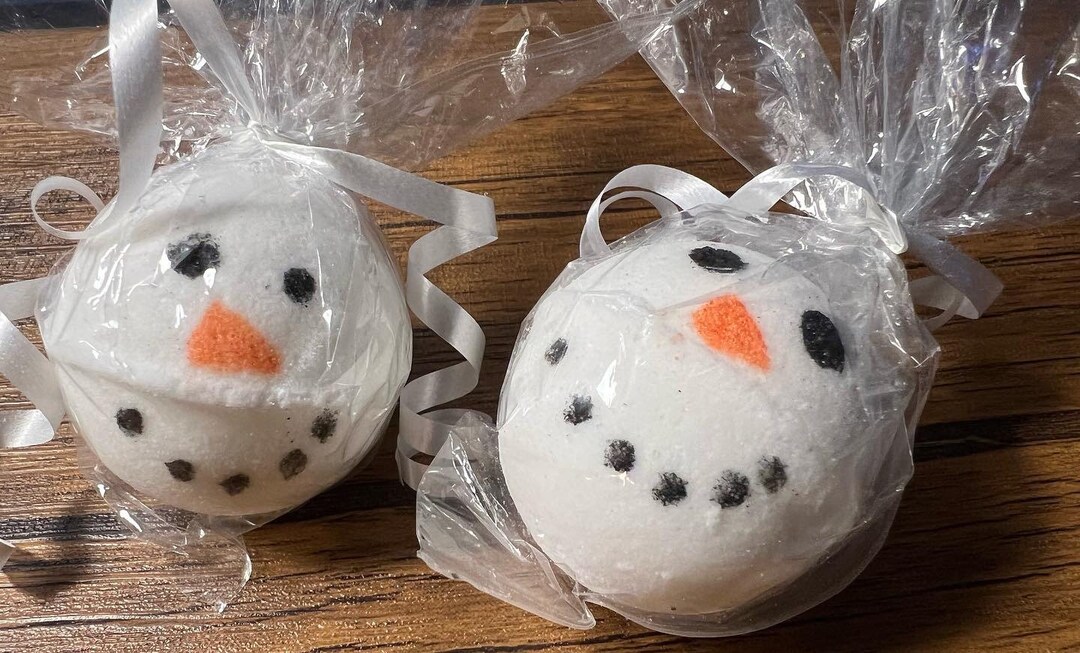 Christmas Snowmen Bath Bomb - Etsy